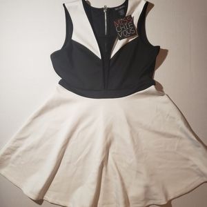NWT Women's Miss Chievous Dress. Junior's Size XL